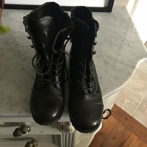 Women’s boots/booties
